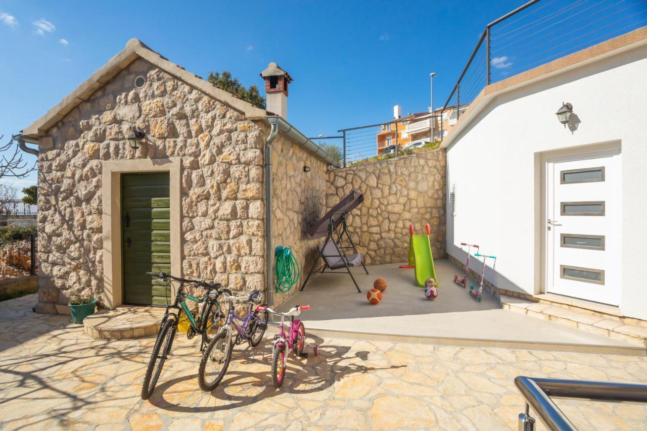 Apartment Exclusive View Sibenik Bagian luar foto