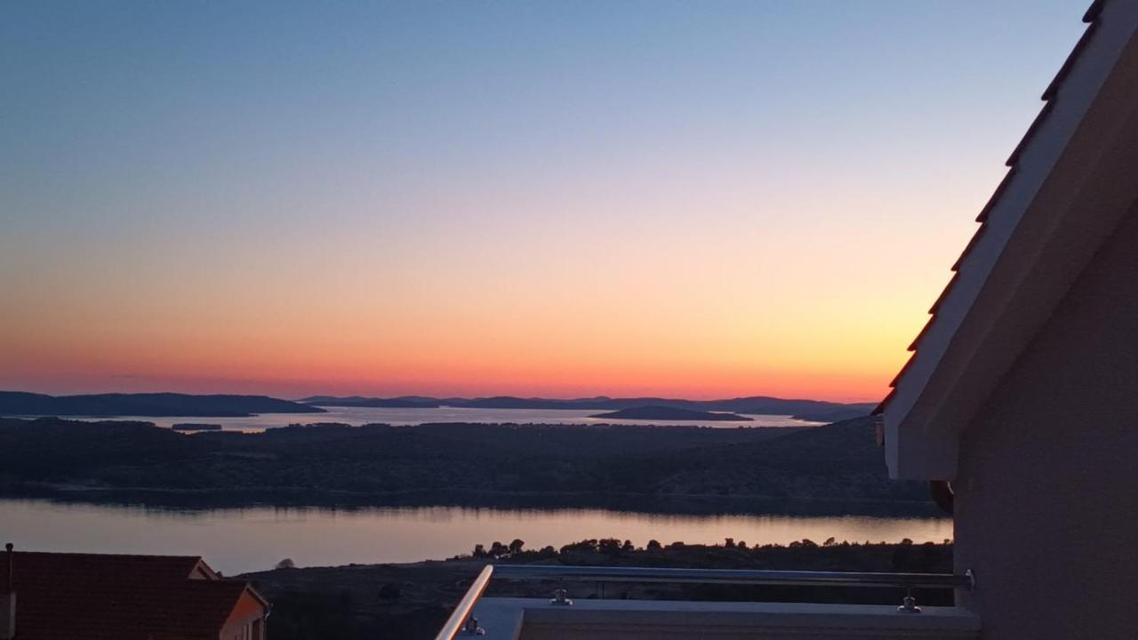 Apartment Exclusive View Sibenik Bagian luar foto