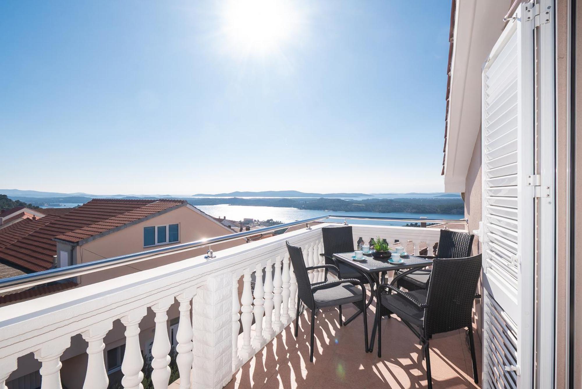 Apartment Exclusive View Sibenik Bagian luar foto