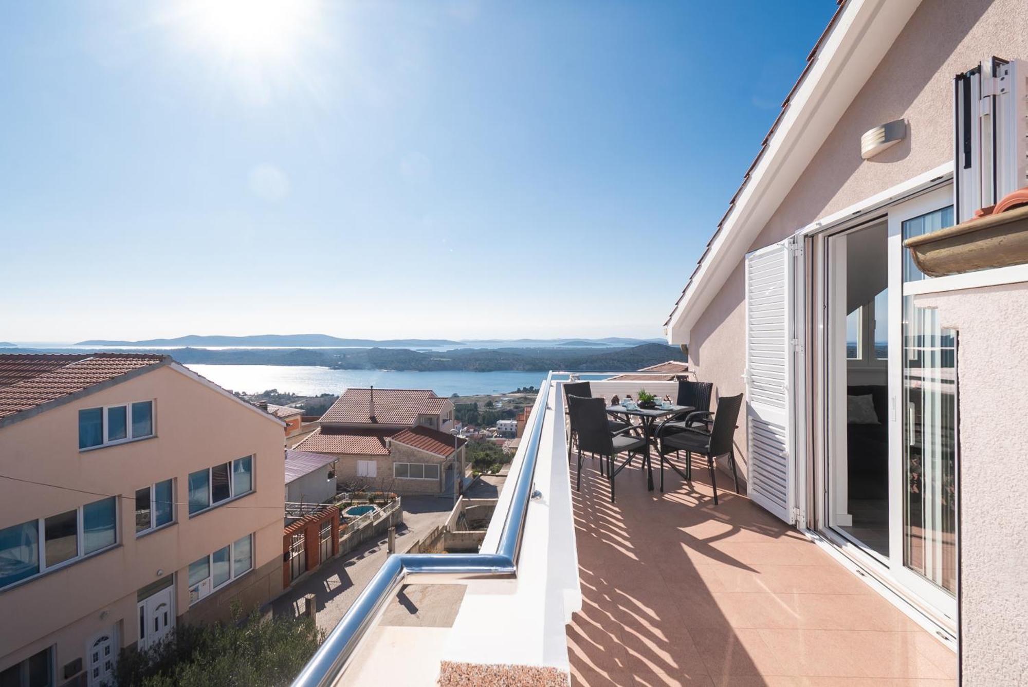 Apartment Exclusive View Sibenik Bagian luar foto